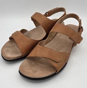 Easy Spirit Hartwell Tan Leather Comfort Strappy Sandals Women's Size 8 W Wide